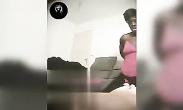 Hidden Cam Cuckold: Black Amateur Caught in the Act