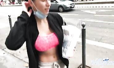 Nelly Kent Gets Help From A Stranger With Her Heavy Bags