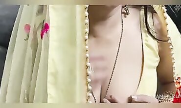 Rati Sharma: Honey's Jawani