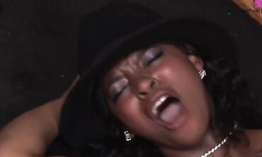 Facial Cumshot, Shaved Pussy, Interracial, Nylons/Pantyhose, One on One, High Heels