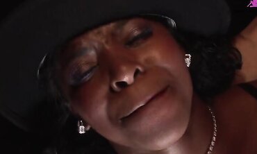 Facial Cumshot, Shaved Pussy, Interracial, Nylons/Pantyhose, One on One, High Heels