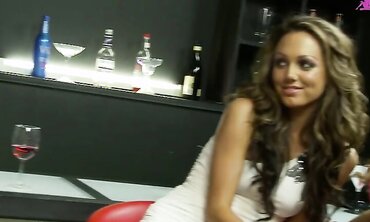 Blonde Whore Gets Jizz On Her Face While Others Watch