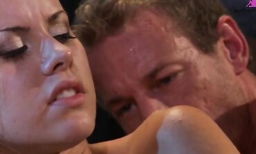 Jessie Rogers Cums When She's On Top
