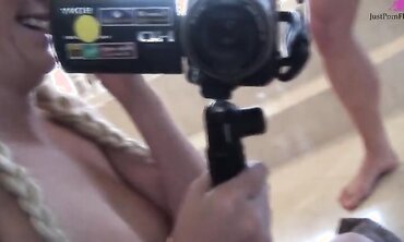 Kelly Surfer Makes A Home Made Porn In Her Bedroom With Her Booty Call Stud