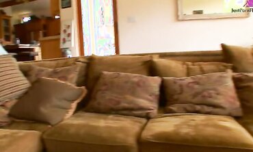 Cheyenne Jewel Has A Sissy Husband That Can't Satisfy Her