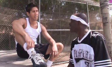 Muscular gay man calls his friend to fuck