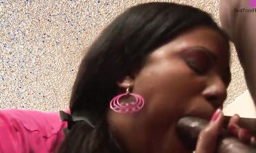 Janae Fox Is A Horny Black Babysitter