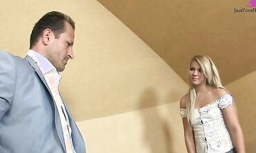 Zorah White Is A Model That Loves Anal Sex