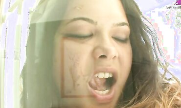 Tii Gets Her Butt Fucked
