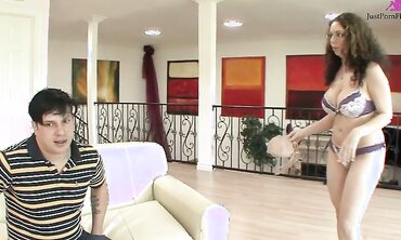 Kiki Daire Cums On His Cock And Lets Him Poke Around Until He Pops Off