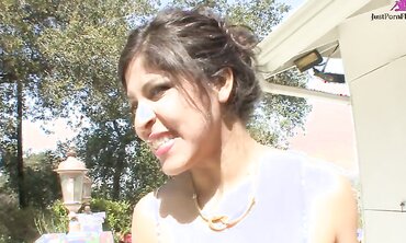 Laurie Vargas Takes It Deep Then Tastes His Cum Off Her Ass