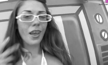 Courtney Taylor Gets Her Asshole Creamed While Scarlett Wild Licks The Cum