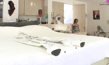 Kristina Rose Gets Her Asshole Creamed While Lesbian Casey Cumms Licks The Cum