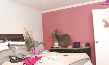 Alexandra Silk Gets Screwed By A Gangsta