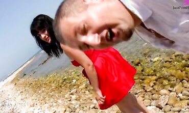 Facial Cumshot, Shaved Pussy, Outdoors, Fresh Faces, One on One, Natural Tits