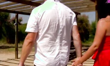 Facial Cumshot, Shaved Pussy, Outdoors, Fresh Faces, One on One, Natural Tits