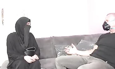 Desperate MILF in Niqab Craves Rough Anal and Blowjob