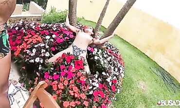 Vinny Burgos: Wild Weekend Pool Party & Behind-the-Scenes Action