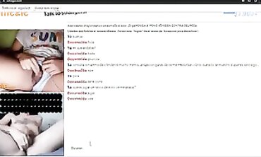 Latino Webcam Bombshell Gets Ultra-Kinky On Camera