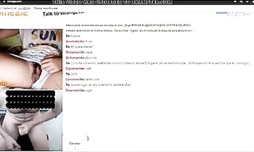 Latino Webcam Bombshell Gets Ultra-Kinky On Camera