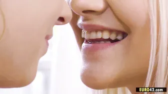 Marilyn Sugar and Jenny Wild Share a Passionate Lesbian Encounter