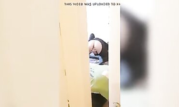 OMG: Step-Mom Surprised by Sudden Cum Shot