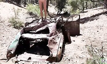 Amateur POV Outdoor Sex in Charleston with Creampie and Blowjob