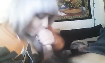 Alternative Bimbo Glorious Deep Throat Blowjob