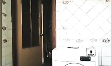 Beauty's Live Webcam Striptease in the Kitchen