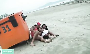 Amateur Couple Fuck Hardcore on Ceará Beach in Public Sextape