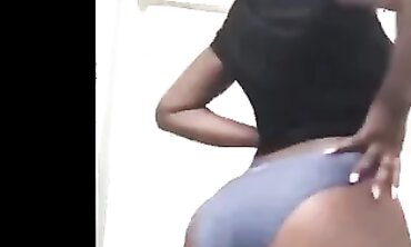 Ultimate Legal: Black Goddess Finally Shows Off Her Big Ass