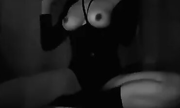 Amateur Big Tits Slut in Lingerie Gives a Great Blowjob