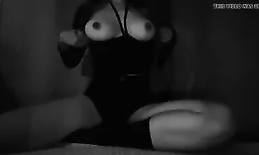 Amateur Big Tits Slut in Lingerie Gives a Great Blowjob