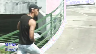 Coroa Cinquentona Pega Novinho na Rua e Leva Pra Casa