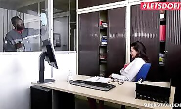 Anna Polina Gets a BBC Jizz Shotgun in the Office