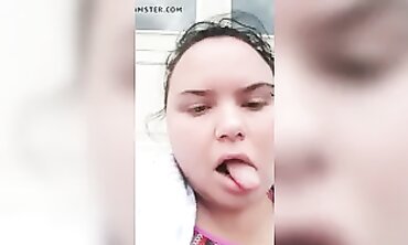 Sweetheart Plumper Frolicking