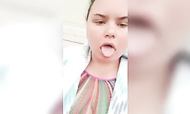 Sweetheart Plumper Frolicking