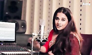 Vidya Balan Takes Face Exercises