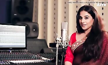 Vidya Balan Takes Face Exercises