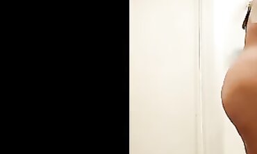 Plump Amateur Caught in the Bathroom Part 1