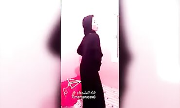 شرموطة مصرية تضرب سبعه ونص وحبيبها يصورها