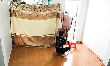 Hotwife Step-mom Mia Dakota Caught in 4K Hidden Cam Doggystyle