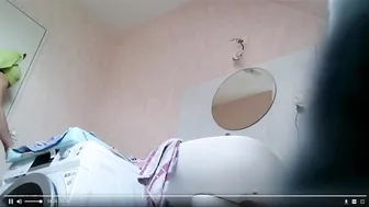 QueenBreast's Big Booty Bounce - Bathroom Striptease & MILF Pole Dance