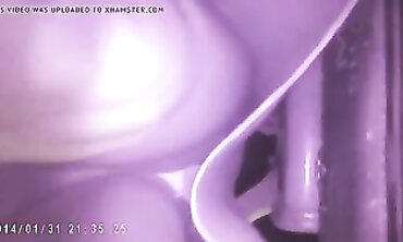 Upskirt Hostess Snatch Glance