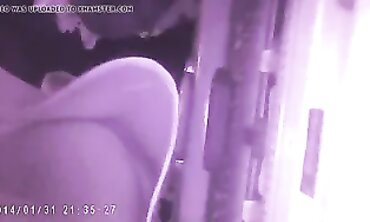 Upskirt Hostess Snatch Glance