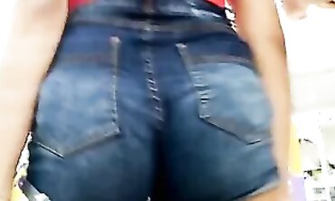 Adorable Skinny Blonde Babe with a Nice Ass