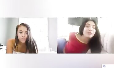 Webcam Babes Gia Derza & Jane Wilde Get Naughty