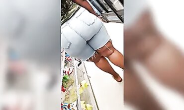 Apple and Butter: Amateur Black MILF Big Ass Part 5