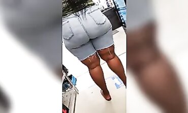 Apple and Butter: Amateur Black MILF Big Ass Part 5