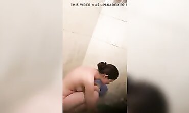 Voyeur Caught: Amateur Eastern Girl Gets Throat Fucked
